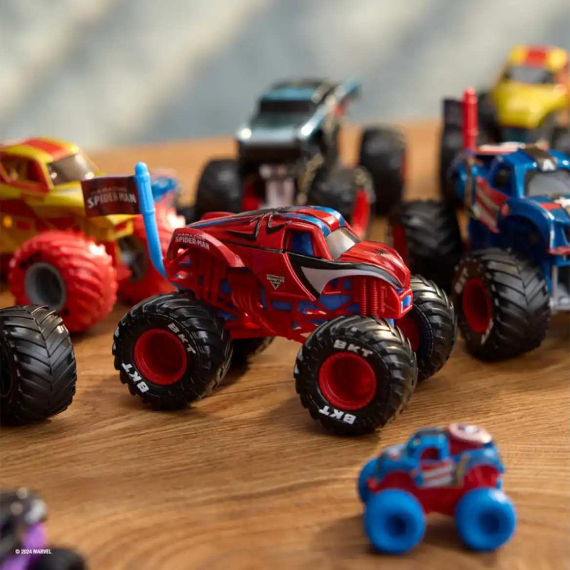 Organiseer een onvergetelijk Monster Jam feest met vrienden.