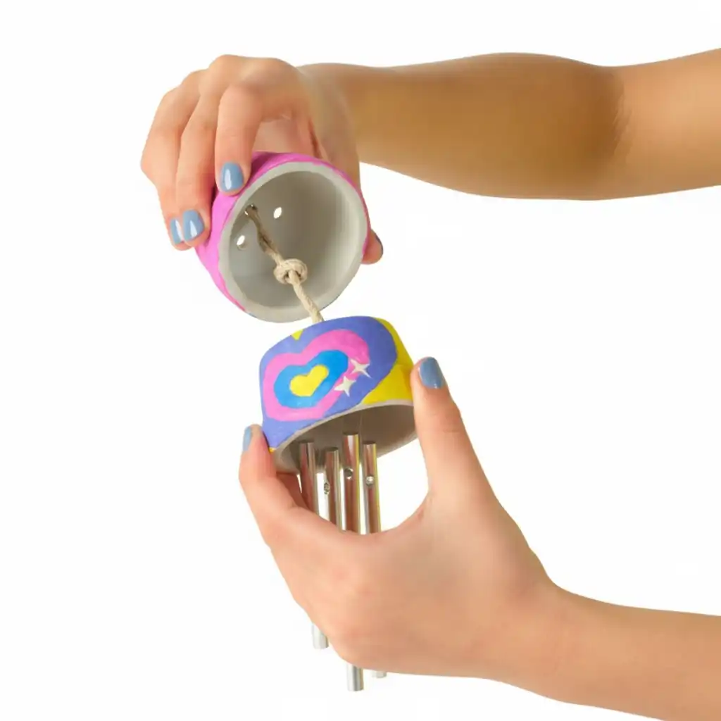 Ontdek eindeloze mogelijkheden om kleuren te mengen en te versieren.